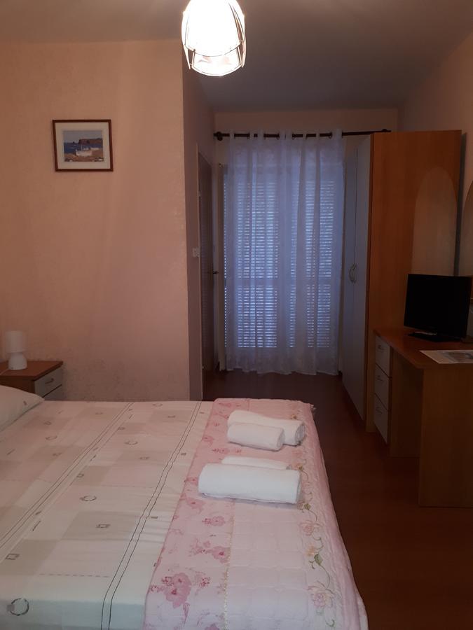 Apartments Tutina Bibinje Exterior foto